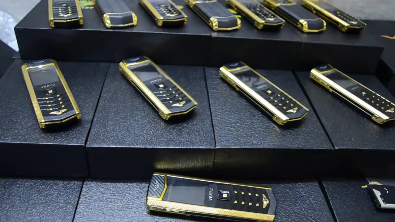 điện thoại vertu giá rẻ k9 lưng da